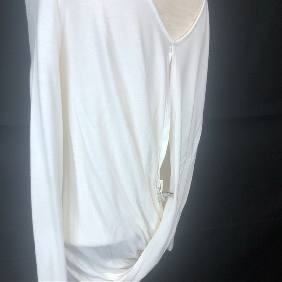 Express One Eleven Long Sleeve Faux Wrap Back Top in Off White Size Medium - Picture 4 of 7